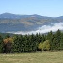 Za Dlouhým hřebenem panorama východních Krkonoš