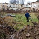 Tady si uděláme společnou: je to tu nevzhledné, prší a je pološero