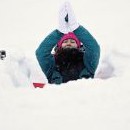 Figuranti ve sněhu se modlí za včasné nalezení mnohem vehementněji